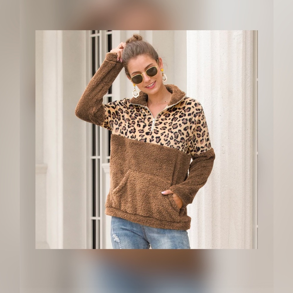 🔹WOMEN’S LEOPARD PRINT HALF ZIP PULLOVER SHERPA (super soft) SWEATSHIRT 🔹